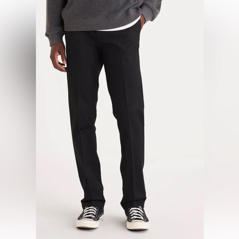 Dockers Straight Fit Black Pants Size 38 x‎ 30